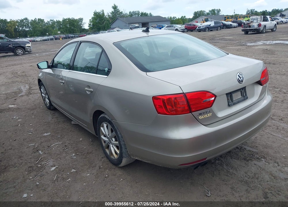 2014 VOLKSWAGEN JETTA 1.8T SE VIN: 3VWD17AJ4EM286175