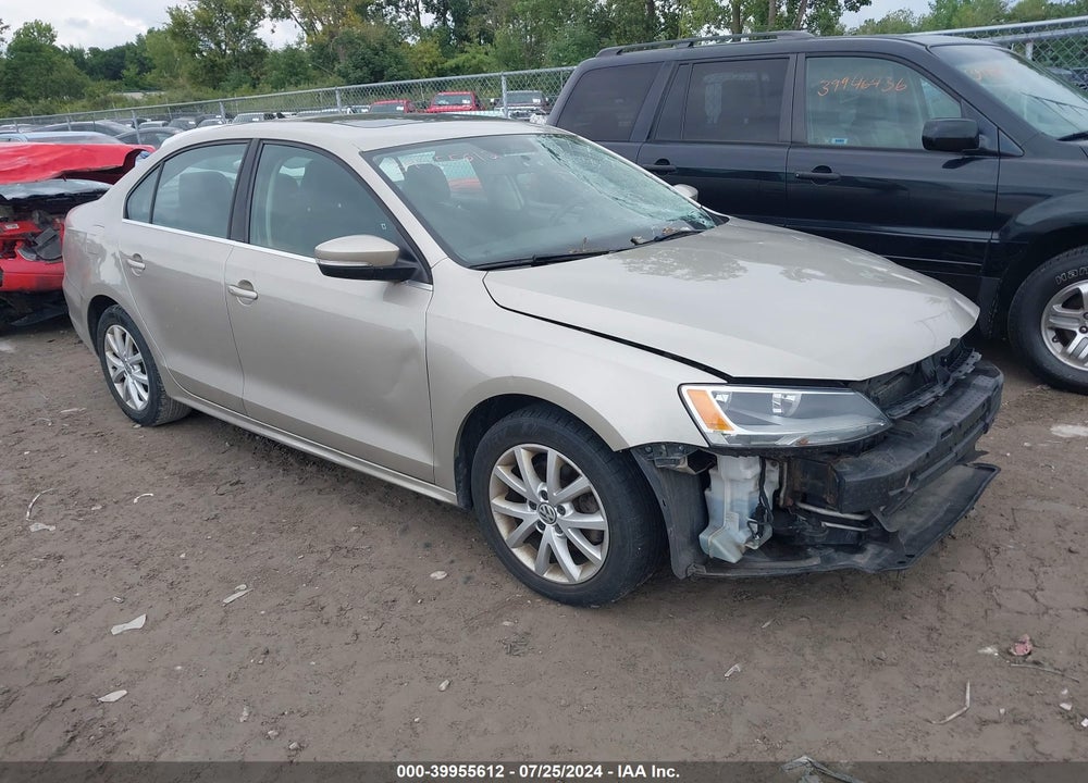 2014 VOLKSWAGEN JETTA 1.8T SE VIN: 3VWD17AJ4EM286175