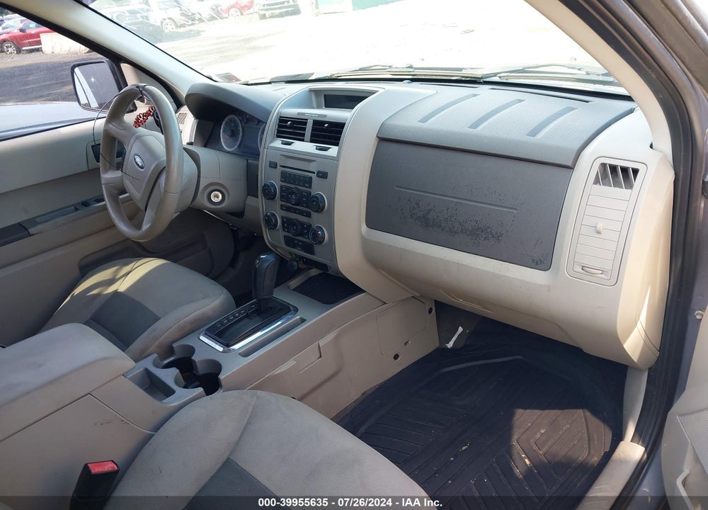 2008 FORD ESCAPE XLT VIN: 1FMCU03118KD30246