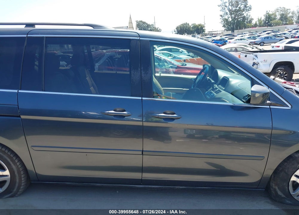 2005 HONDA ODYSSEY EX-L VIN: 5FNRL38755B027981