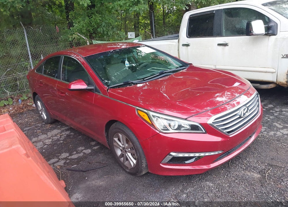 2015 HYUNDAI SONATA SE VIN: 5NPE24AF0FH127109