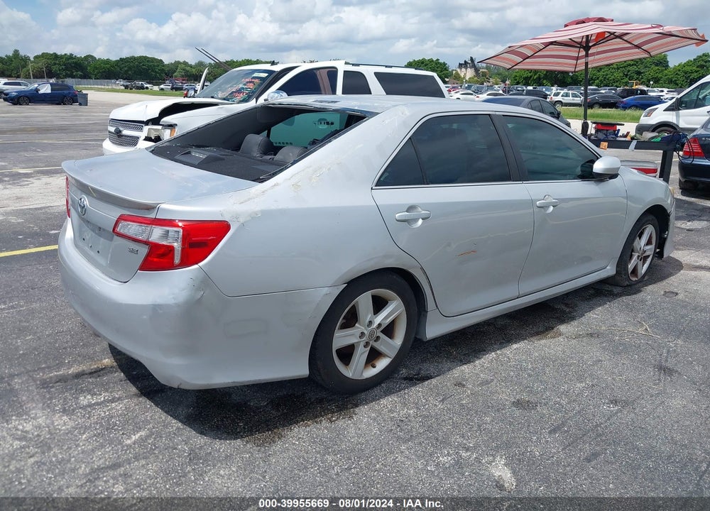 2013 TOYOTA CAMRY SE VIN: 4T1BF1FK1DU238035
