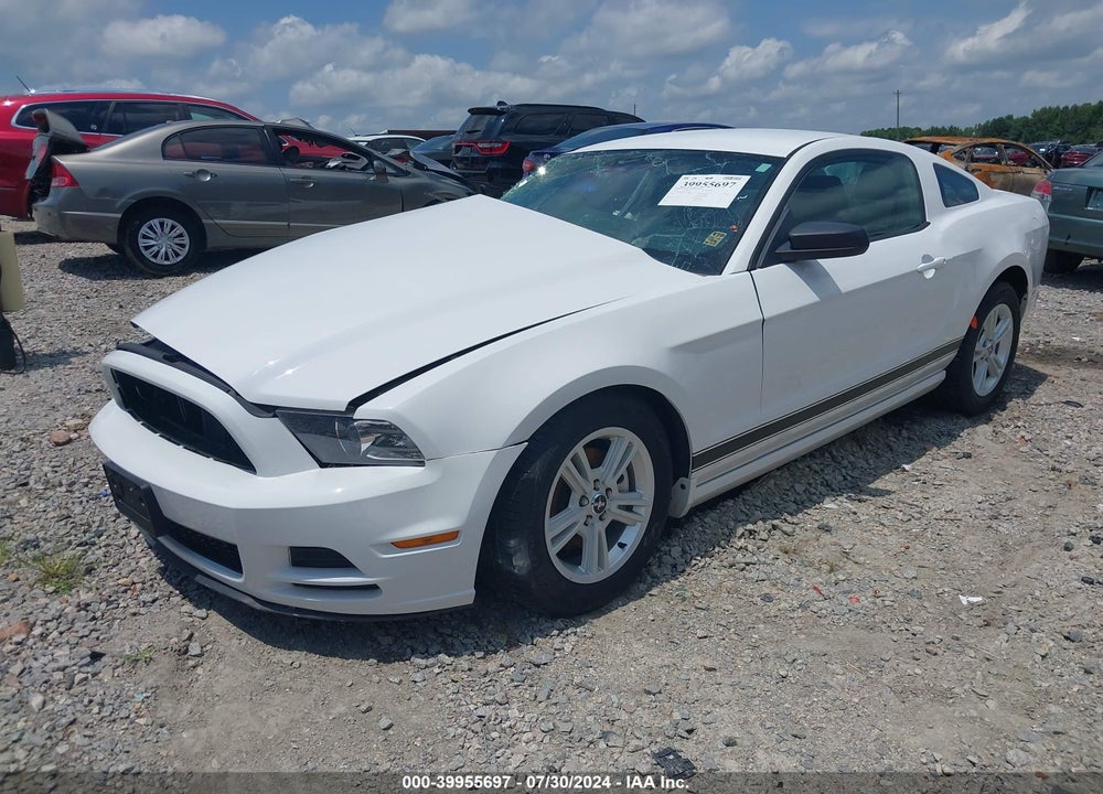 2014 FORD MUSTANG V6 VIN: 1ZVBP8AM4E5257366