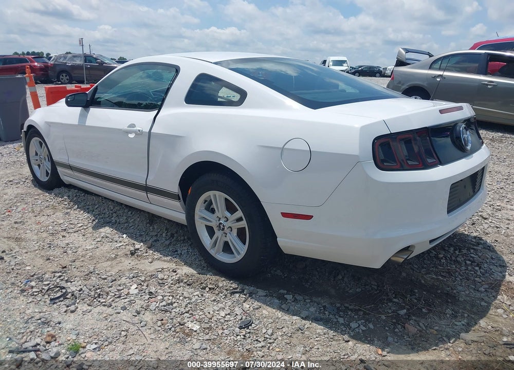 2014 FORD MUSTANG V6 VIN: 1ZVBP8AM4E5257366