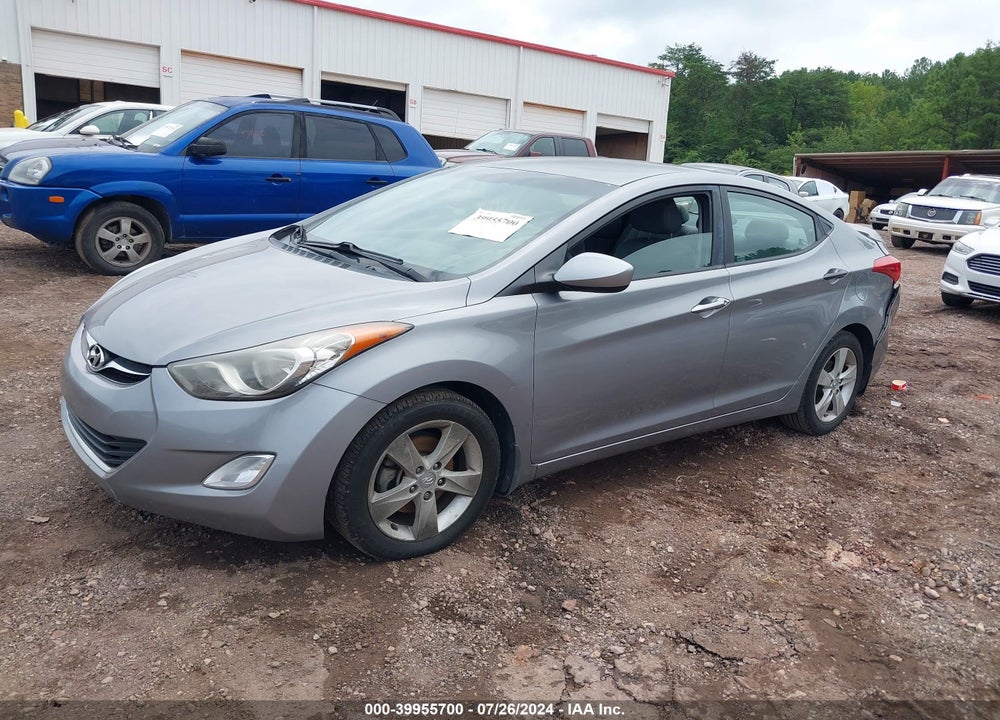 2013 HYUNDAI ELANTRA GLS VIN: KMHDH4AE1DU991537