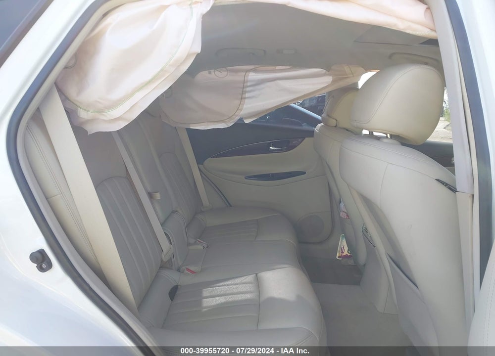 2017 INFINITI QX50 VIN: JN1BJ0RR8HM405330