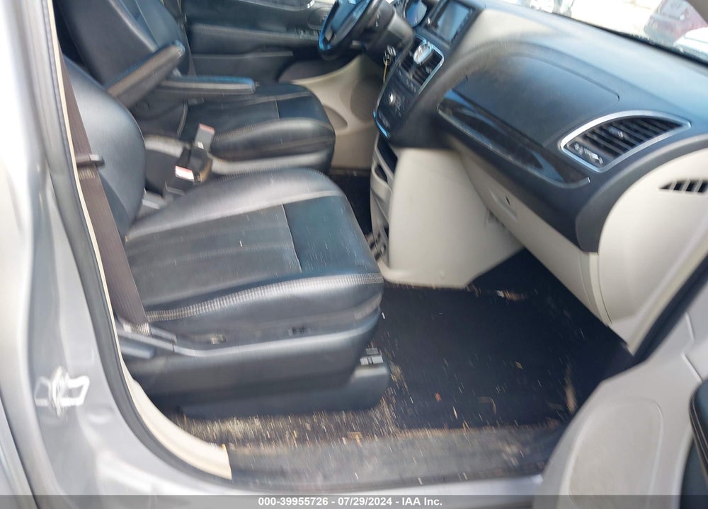 2015 CHRYSLER TOWN & COUNTRY TOURING VIN: 2C4RC1BG7FR588508