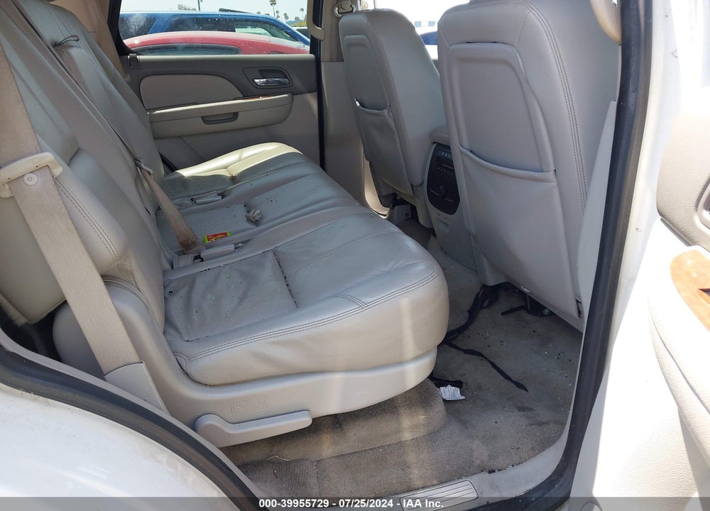 2008 GMC YUKON SLT VIN: 1GKFC13018R201730