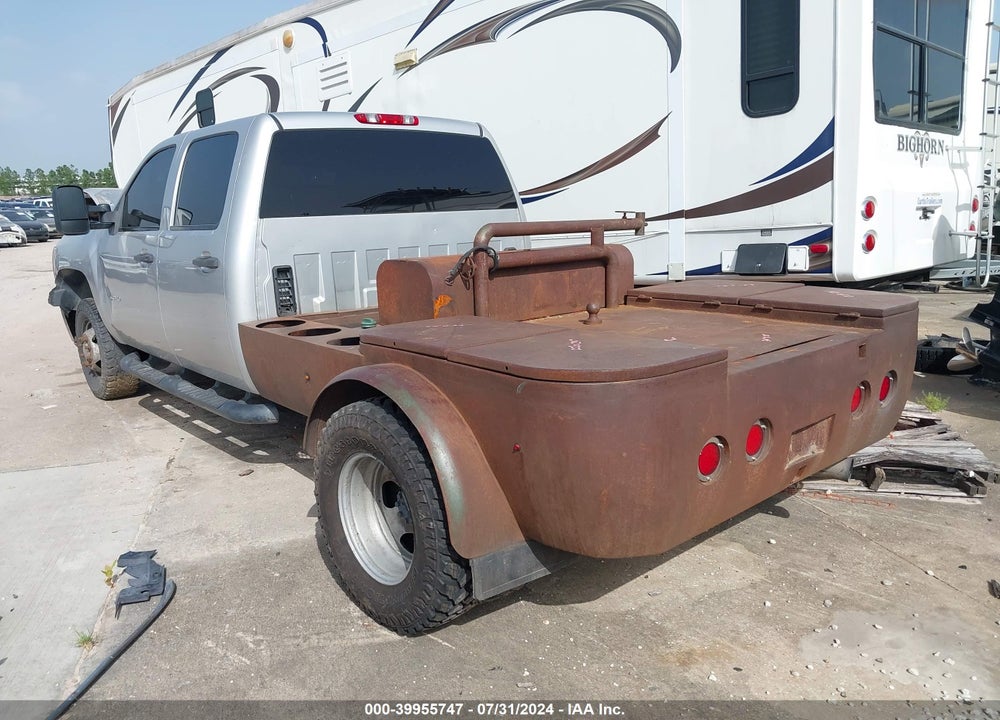 2011 CHEVROLET SILVERADO 3500HD LT VIN: 1GC4K0C81BF167433