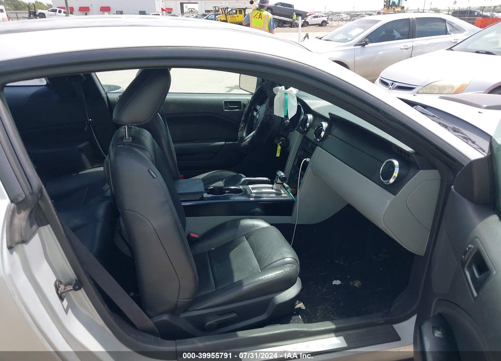 2006 FORD MUSTANG V6 VIN: 1ZVFT80NX65226311