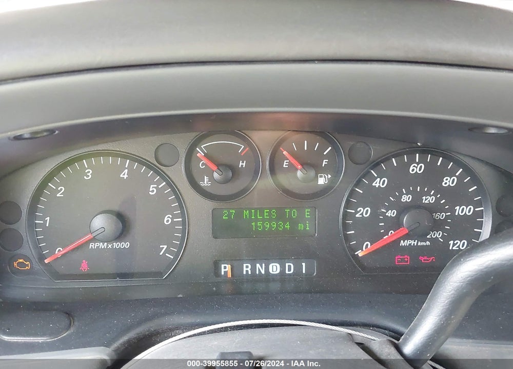 2005 FORD TAURUS SE VIN: 1FAFP53U05A128621
