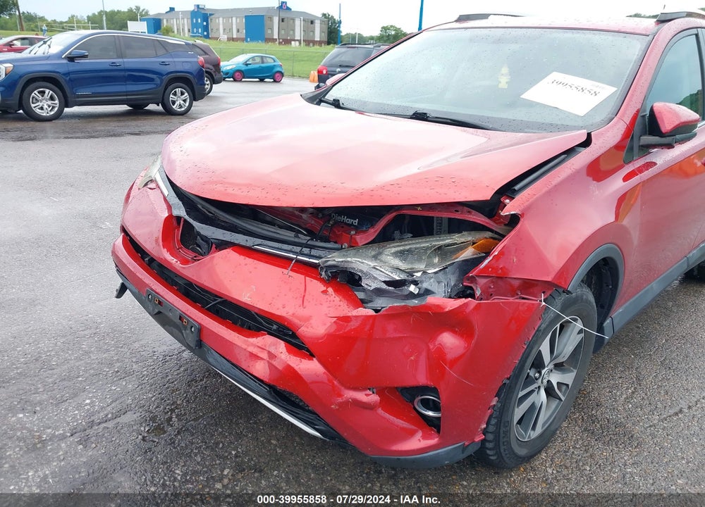 2016 TOYOTA RAV4 XLE VIN: 2T3RFREV7GW410959
