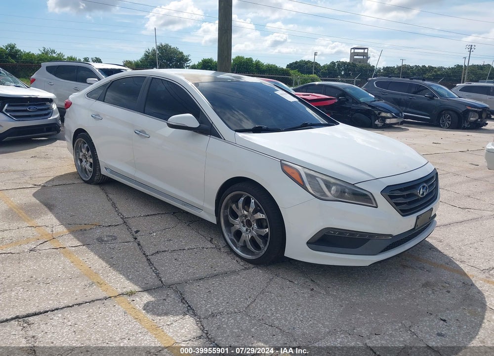 2016 HYUNDAI SONATA SPORT VIN: 5NPE34AFXGH284452