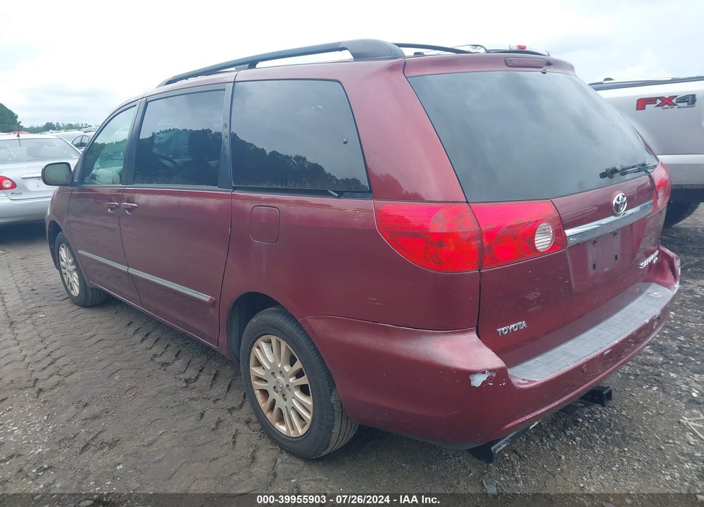 2008 TOYOTA SIENNA LIMITED/XLE VIN: 5TDBK22CX8S017841
