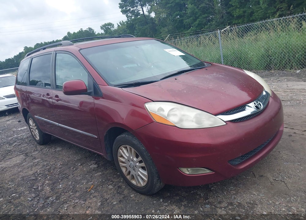 2008 TOYOTA SIENNA LIMITED/XLE VIN: 5TDBK22CX8S017841