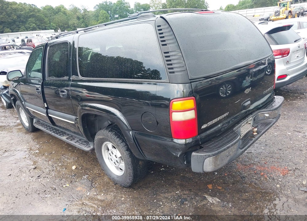 2002 CHEVROLET SUBURBAN 1500 LT VIN: 3GNEC16Z22G203731