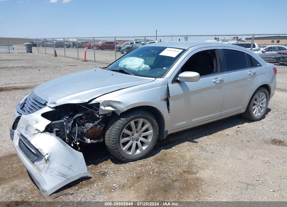 2011 CHRYSLER 200 TOURING VIN: 1C3BC1FB3BN589604