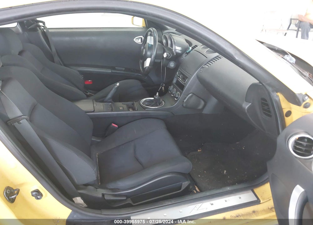 2005 NISSAN 350Z VIN: JN1AZ34D75M602258