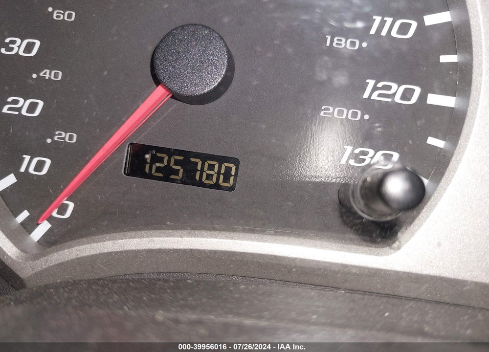 2005 CHEVROLET EQUINOX LT VIN: 2CNDL73F756040295