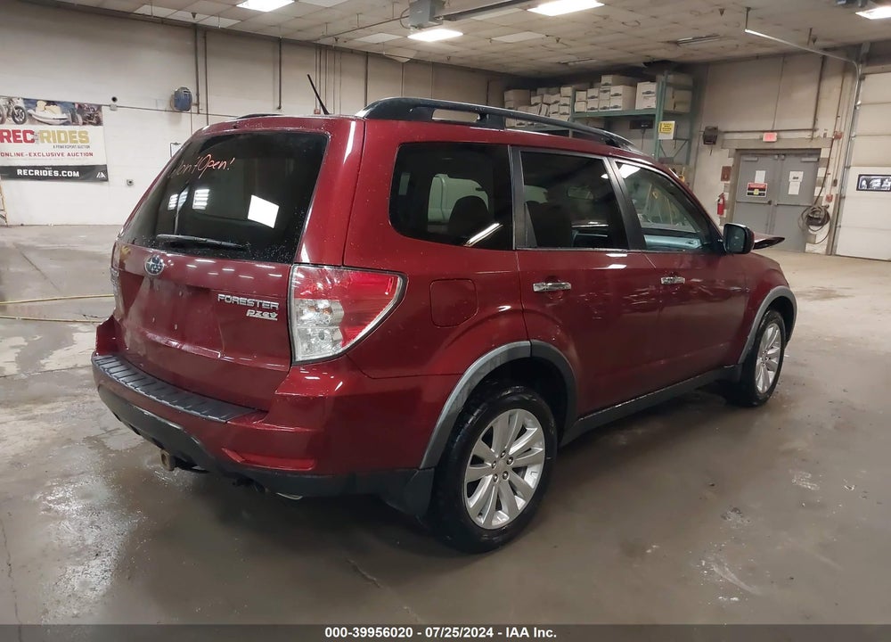 2011 SUBARU FORESTER 2.5X PREMIUM VIN: JF2SHADC8BH755656