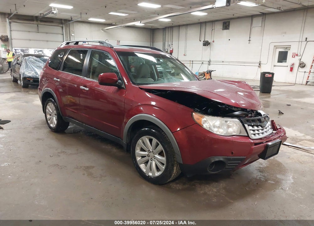 2011 SUBARU FORESTER 2.5X PREMIUM VIN: JF2SHADC8BH755656