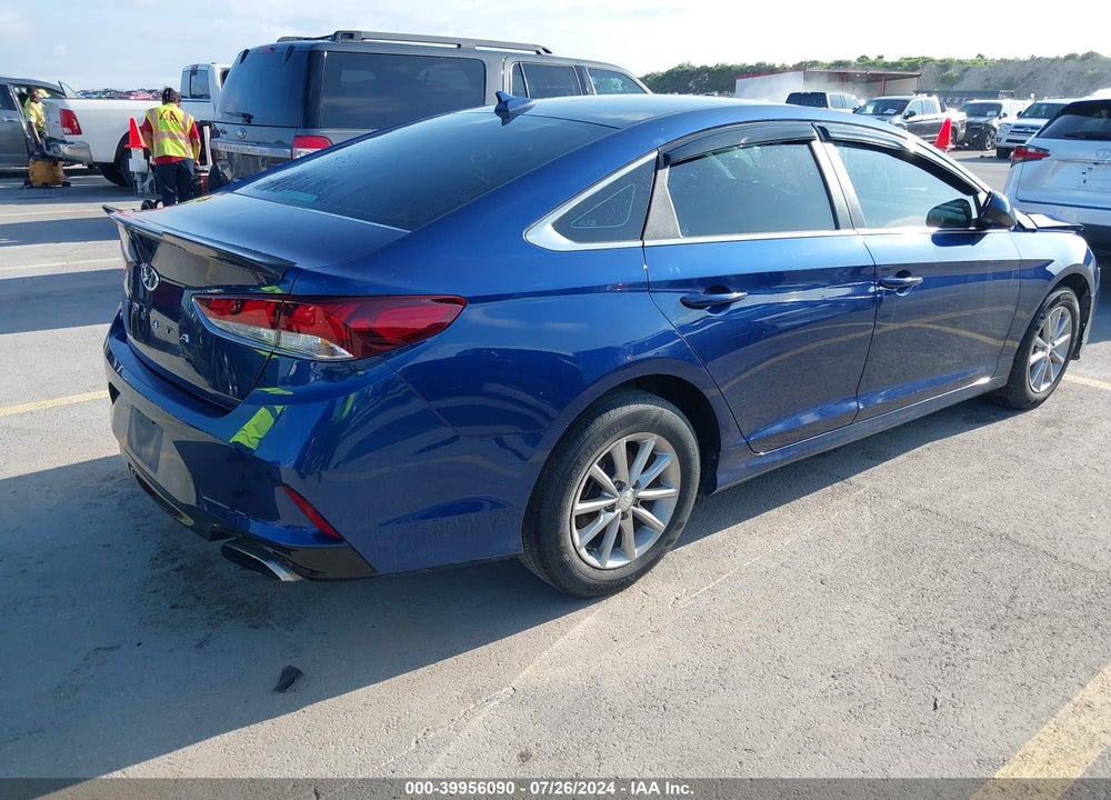 2018 HYUNDAI SONATA SE VIN: 5NPE24AF7JH727554