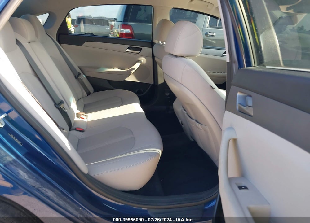2018 HYUNDAI SONATA SE VIN: 5NPE24AF7JH727554