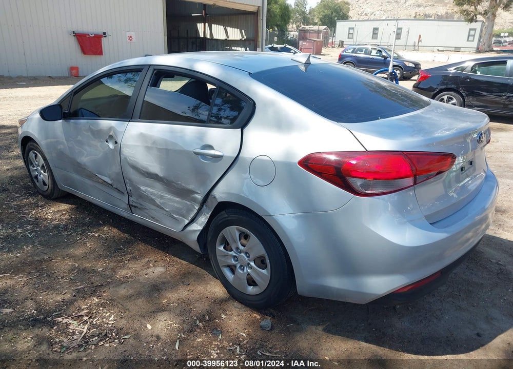 2017 KIA FORTE LX VIN: 3KPFK4A74HE079005