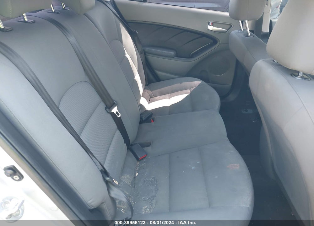 2017 KIA FORTE LX VIN: 3KPFK4A74HE079005