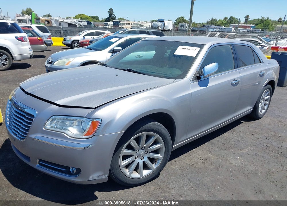 2013 CHRYSLER 300C VIN: 2C3CCAEG8DH621573