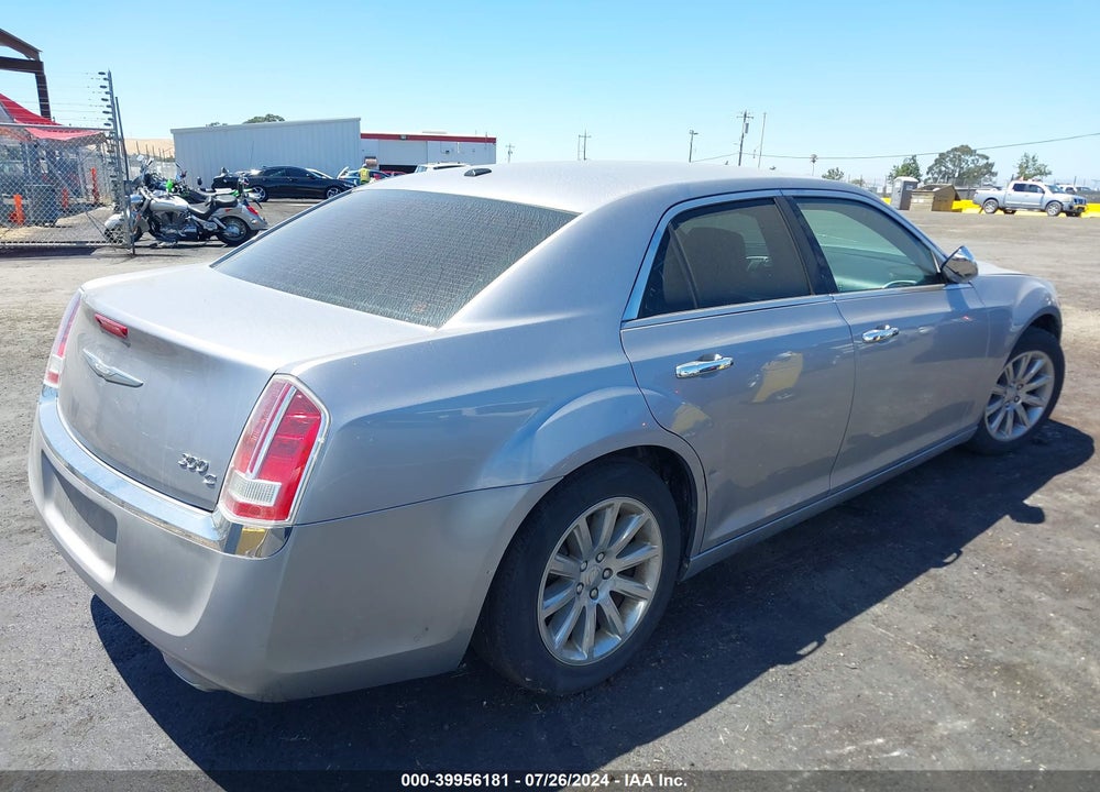 2013 CHRYSLER 300C VIN: 2C3CCAEG8DH621573