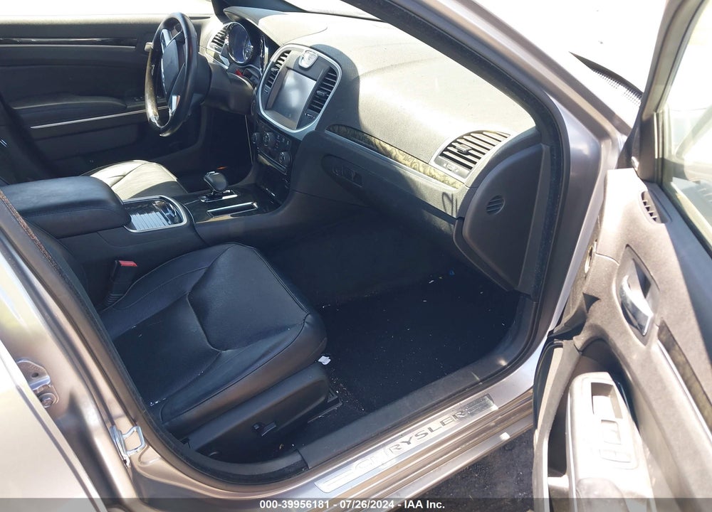 2013 CHRYSLER 300C VIN: 2C3CCAEG8DH621573