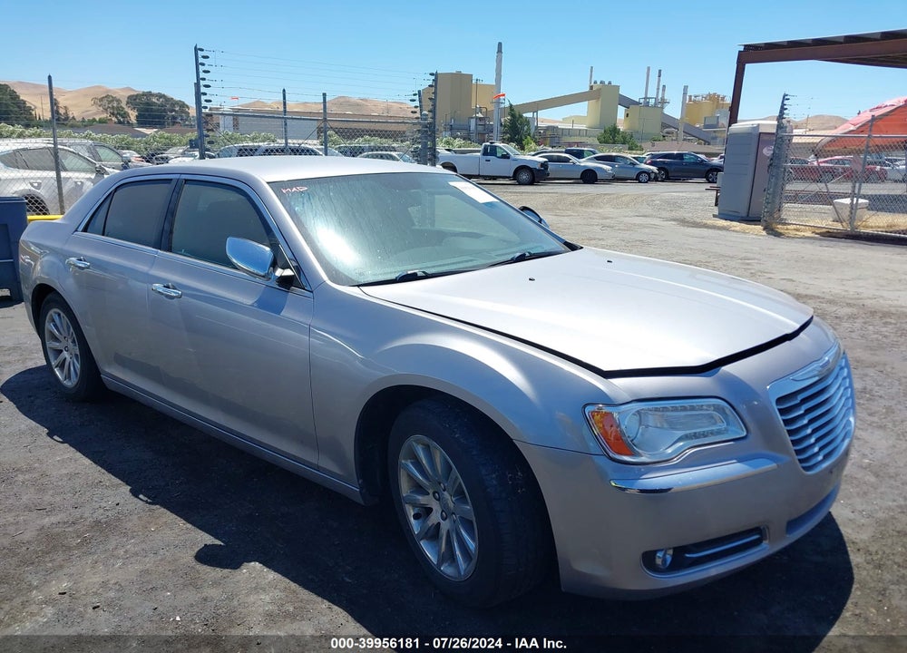 2013 CHRYSLER 300C VIN: 2C3CCAEG8DH621573