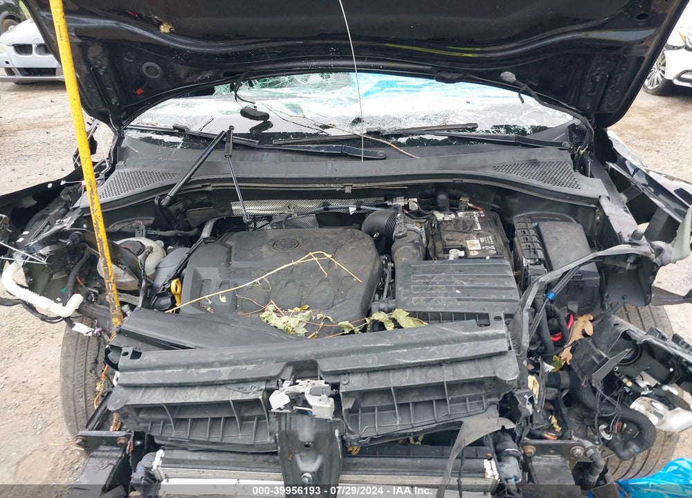 2019 VOLKSWAGEN TIGUAN 2.0T SE/2.0T SEL/2.0T SEL R-LINE/2.0T SEL R-LINE BLACK VIN: 3VV2B7AX2KM185435