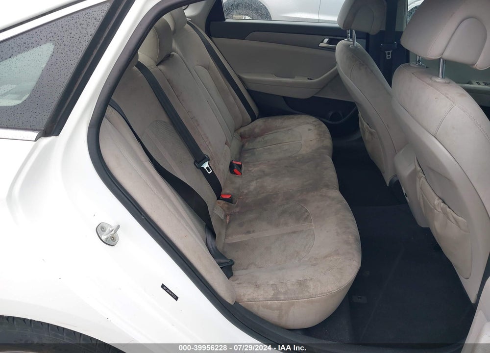 2016 HYUNDAI SONATA SE VIN: 5NPE24AF9GH385226