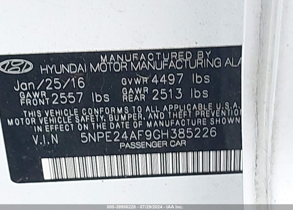 2016 HYUNDAI SONATA SE VIN: 5NPE24AF9GH385226