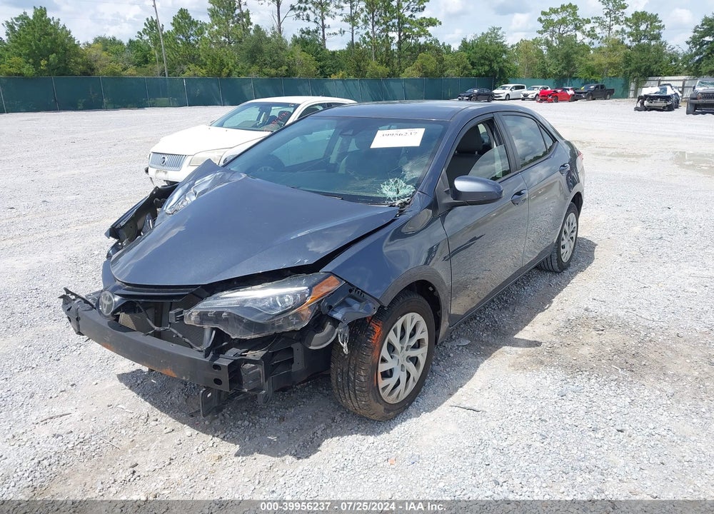 2018 TOYOTA COROLLA LE VIN: 2T1BURHE1JC021531