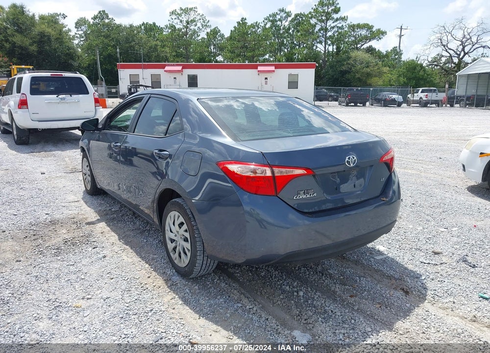 2018 TOYOTA COROLLA LE VIN: 2T1BURHE1JC021531