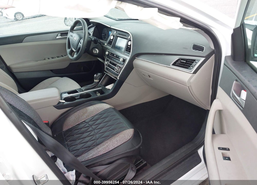 2017 HYUNDAI SONATA SE VIN: 5NPE24AF5HH536855