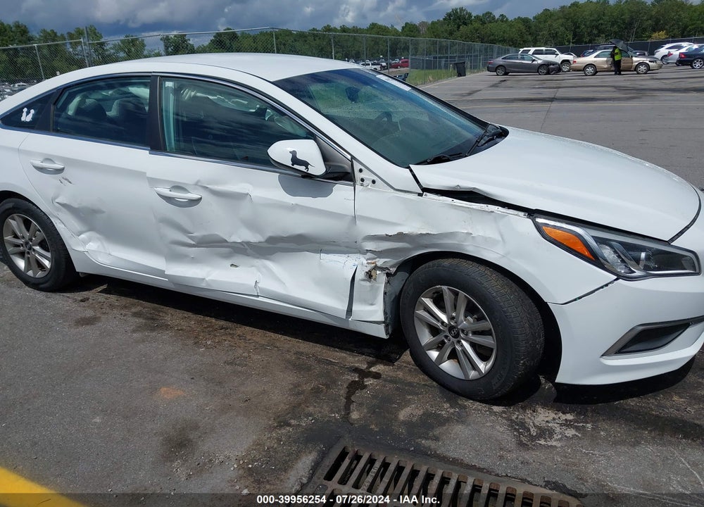 2017 HYUNDAI SONATA SE VIN: 5NPE24AF5HH536855