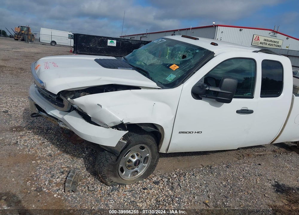 2013 GMC SIERRA 2500HD WORK TRUCK VIN: 1GT22ZCG3DZ289635