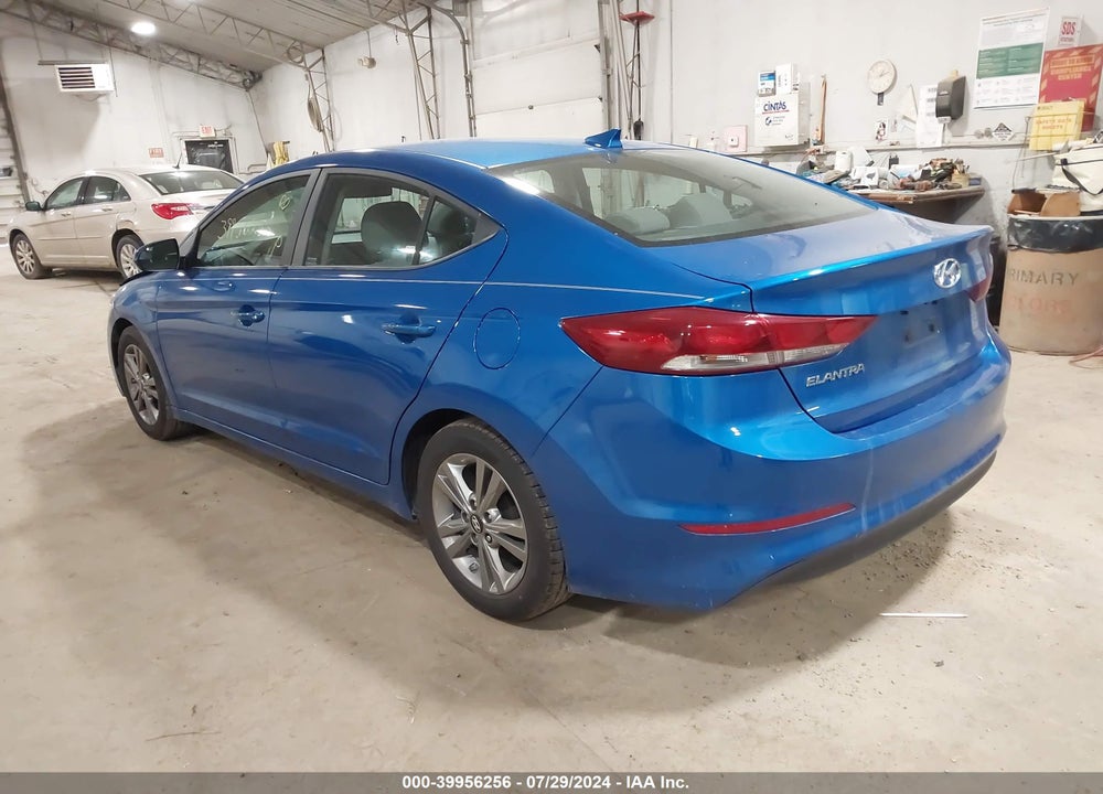 2017 HYUNDAI ELANTRA SE VIN: KMHD84LF7HU431680