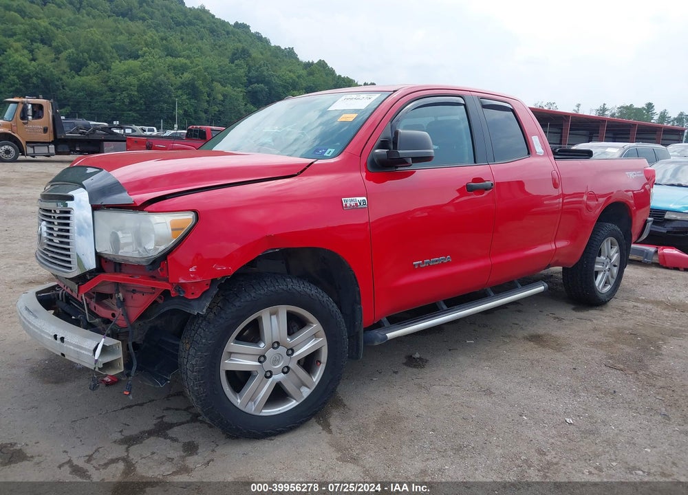 2012 TOYOTA TUNDRA GRADE 5.7L V8 VIN: 5TFUY5F1XCX269061