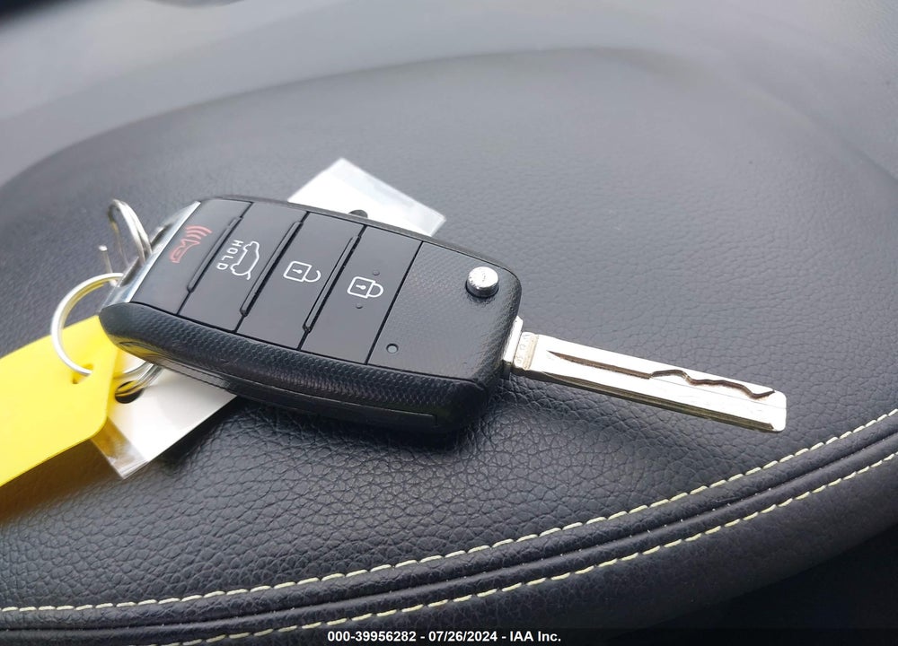 2014 KIA SOUL VIN: KNDJP3A5XE7023084