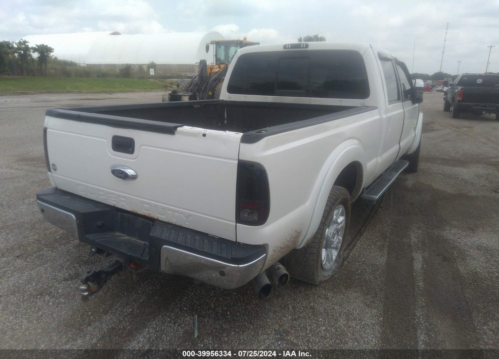 2013 FORD F-250 LARIAT VIN: 1FT7W2BTXDEA19079
