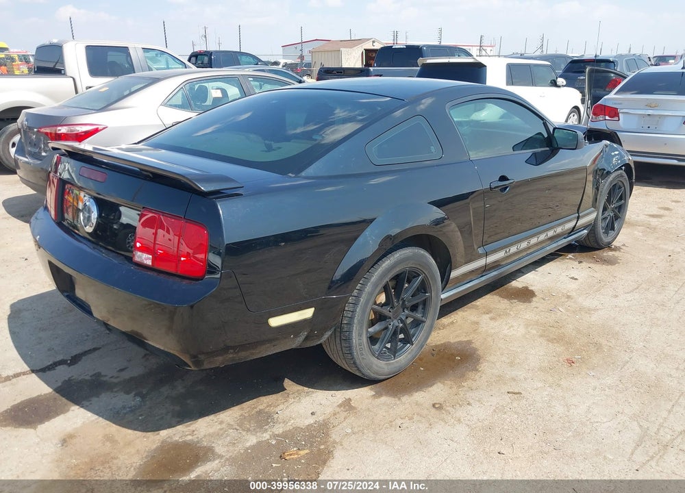 2005 FORD MUSTANG V6 DELUXE/V6 PREMIUM VIN: 1ZVFT80N455117678