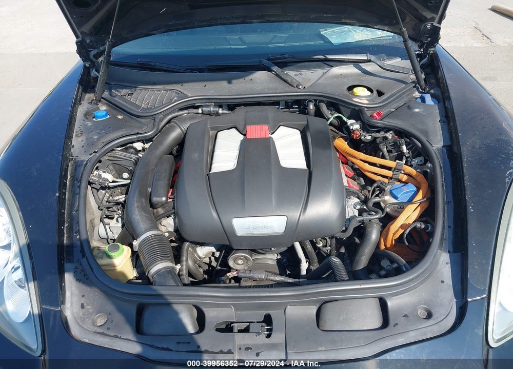 2012 PORSCHE PANAMERA HYBRID S VIN: WP0AD2A74CL045221