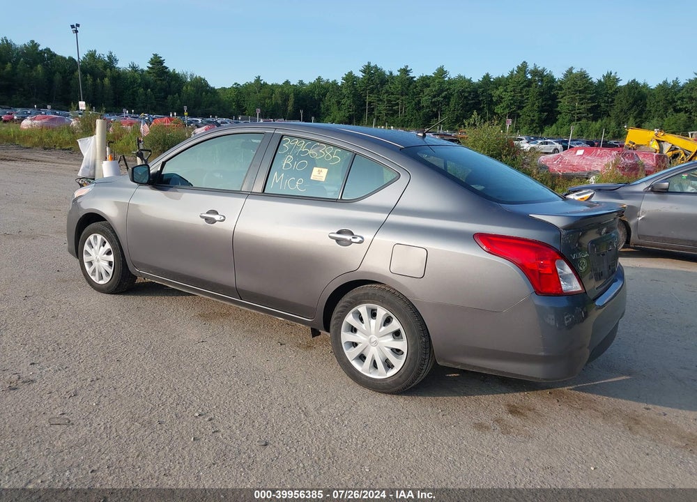 2017 NISSAN VERSA 1.6 SV VIN: 3N1CN7AP0HL852062