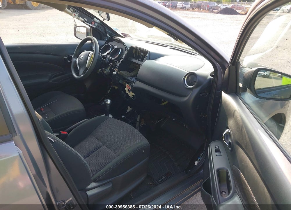 2017 NISSAN VERSA 1.6 SV VIN: 3N1CN7AP0HL852062