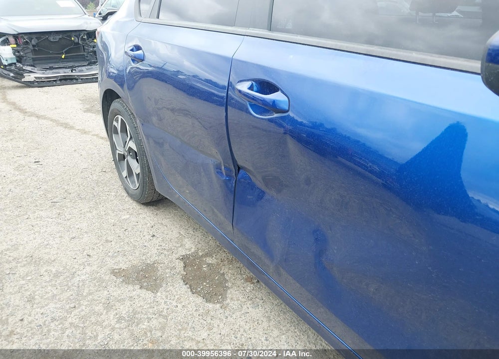 2019 KIA FORTE LXS VIN: 3KPF24AD9KE094547